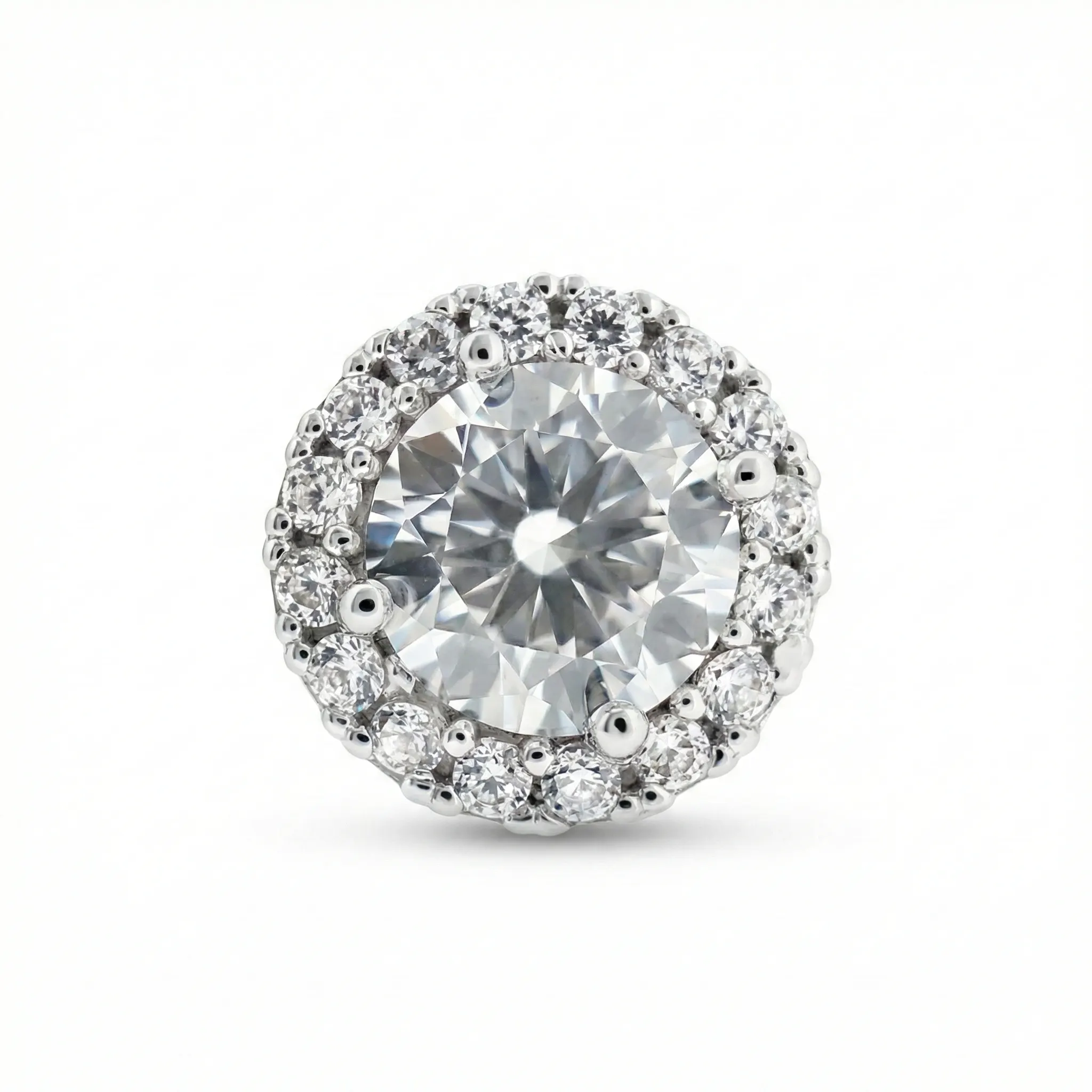 Cercei Luvand din aur alb studs cu zirconia (1)